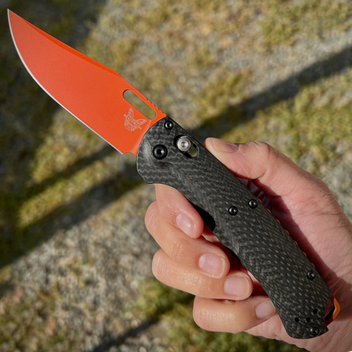 Benchmade Taggedout Carbon Fiber Folding Knife